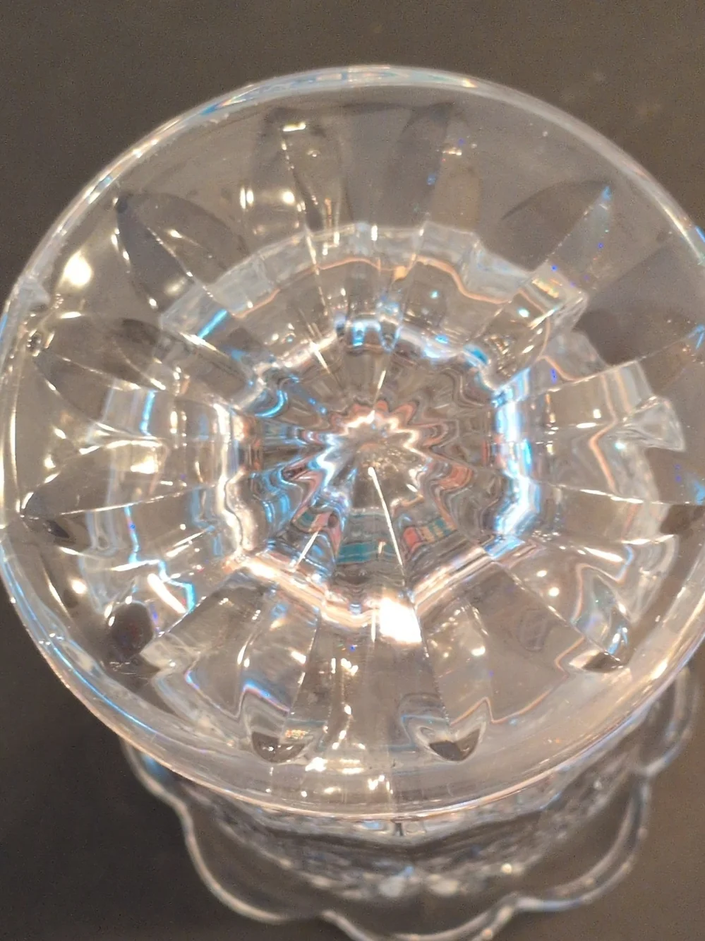 Cut Crystal Pedestal Vase - Clear Scalloped Top